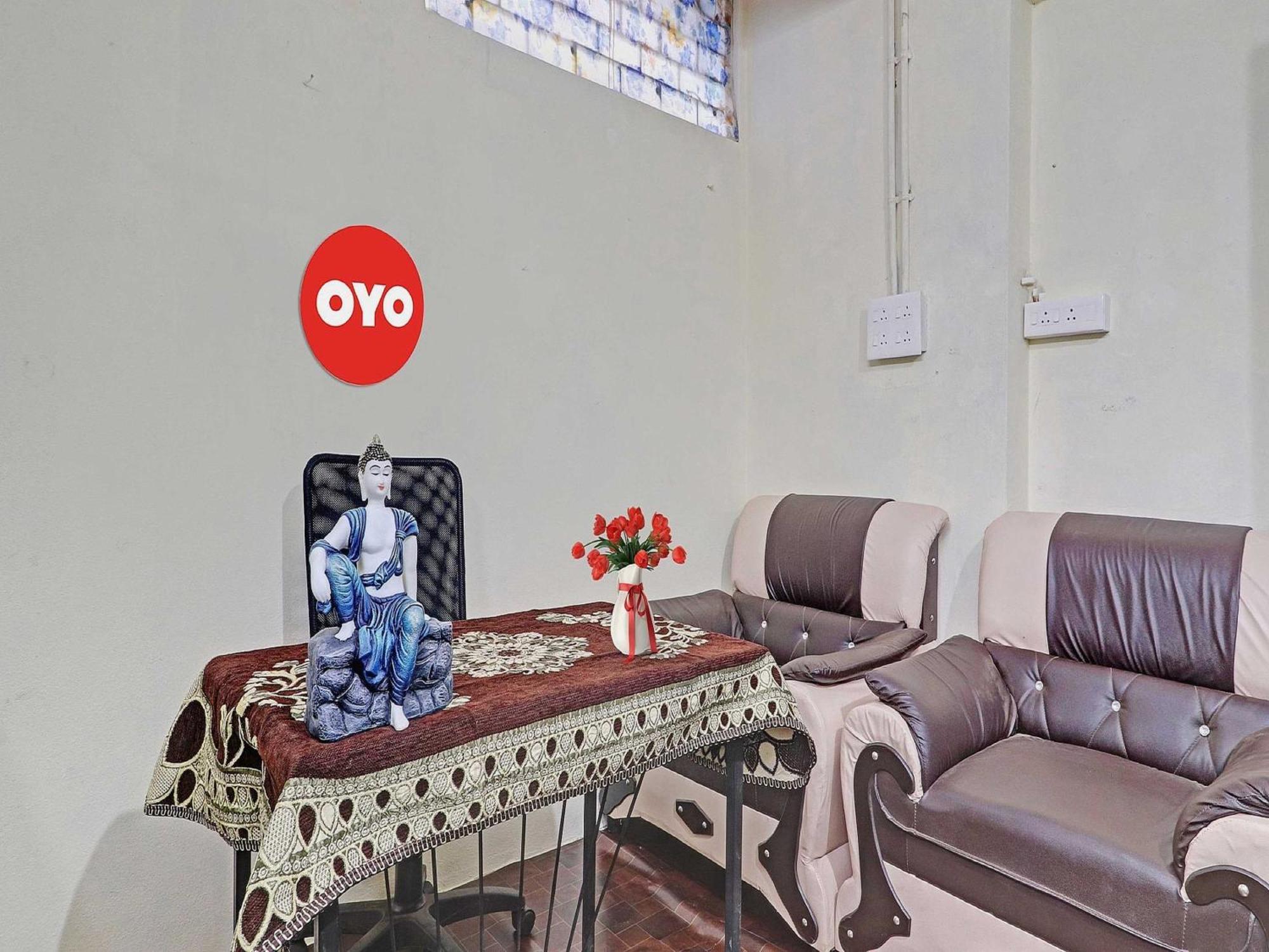 Hotel O Vasista Residency Hyderabad Exterior photo